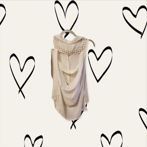 White Sleeveless blouse